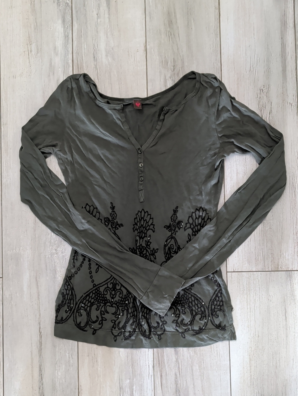 Women's Olive Green Long-Sleeve Henley Top with Embroidered Hem